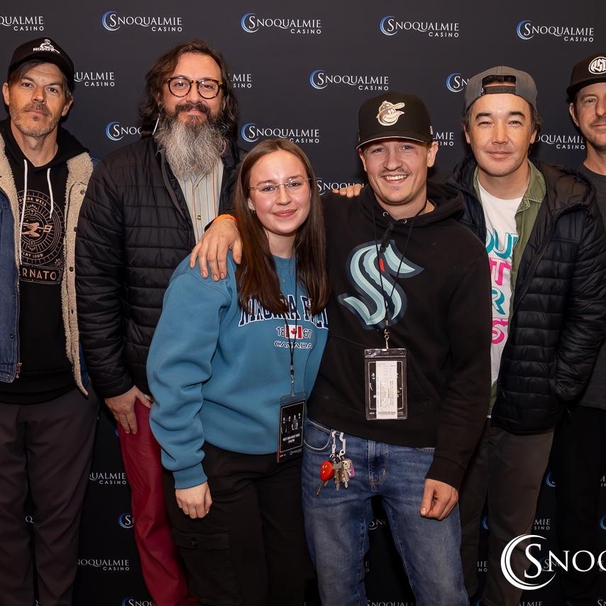 Mark and Maddi meeting Hoobastank
