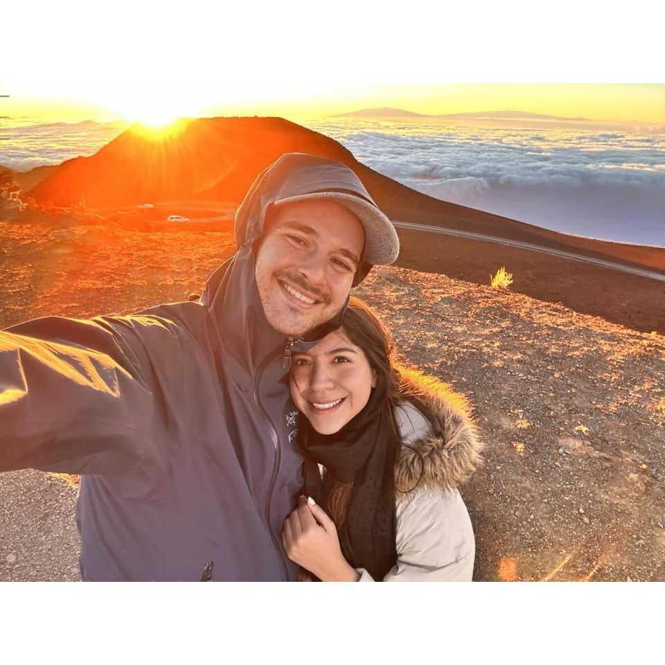 When we reached the summit of Haleakala volcano to Hawaii, the view was breathtaking.