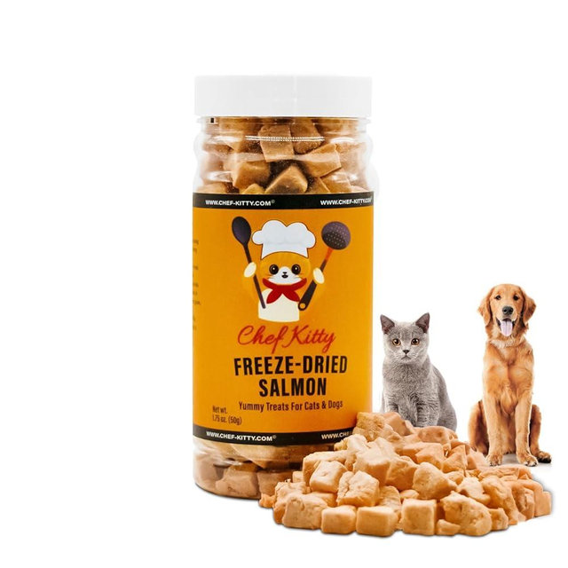 Freeze Dried Salmon Cat Treats | 100% Wild Caught Salmon Dog Treats, Grain- Free | High Protein, Single Ingredient Cat & Dog Food Toppers | No Additives or Preservatives | Tested in USA | 1.4 oz