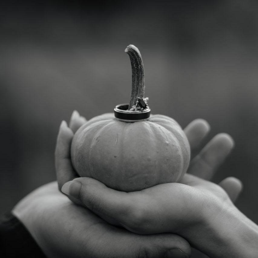 Tiiiiiiiny pumpkin!