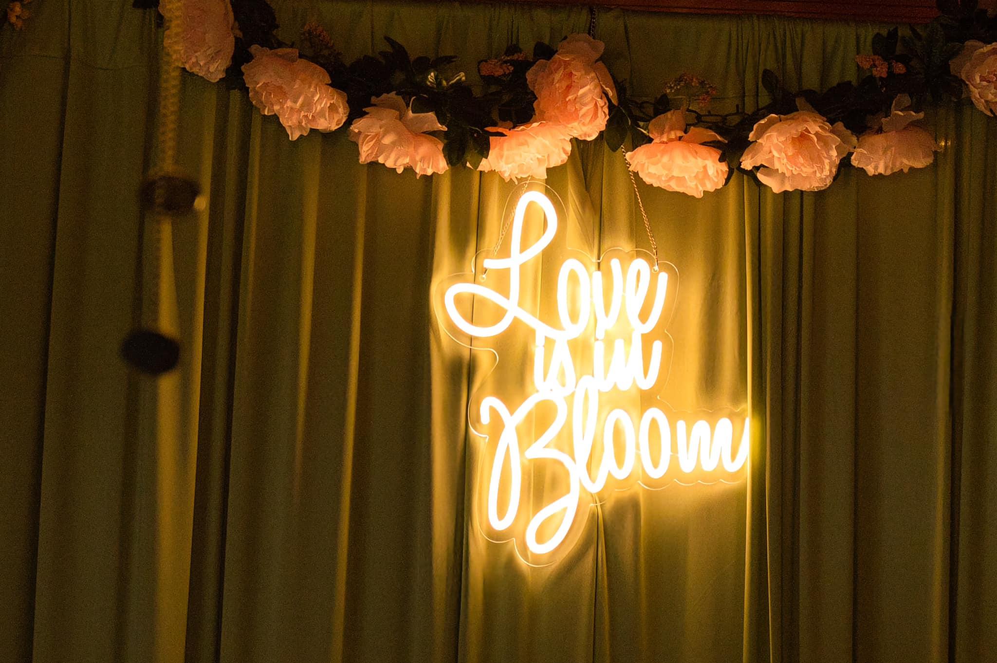 The Wedding Website of Samantha Stoneback and Michael McLimans