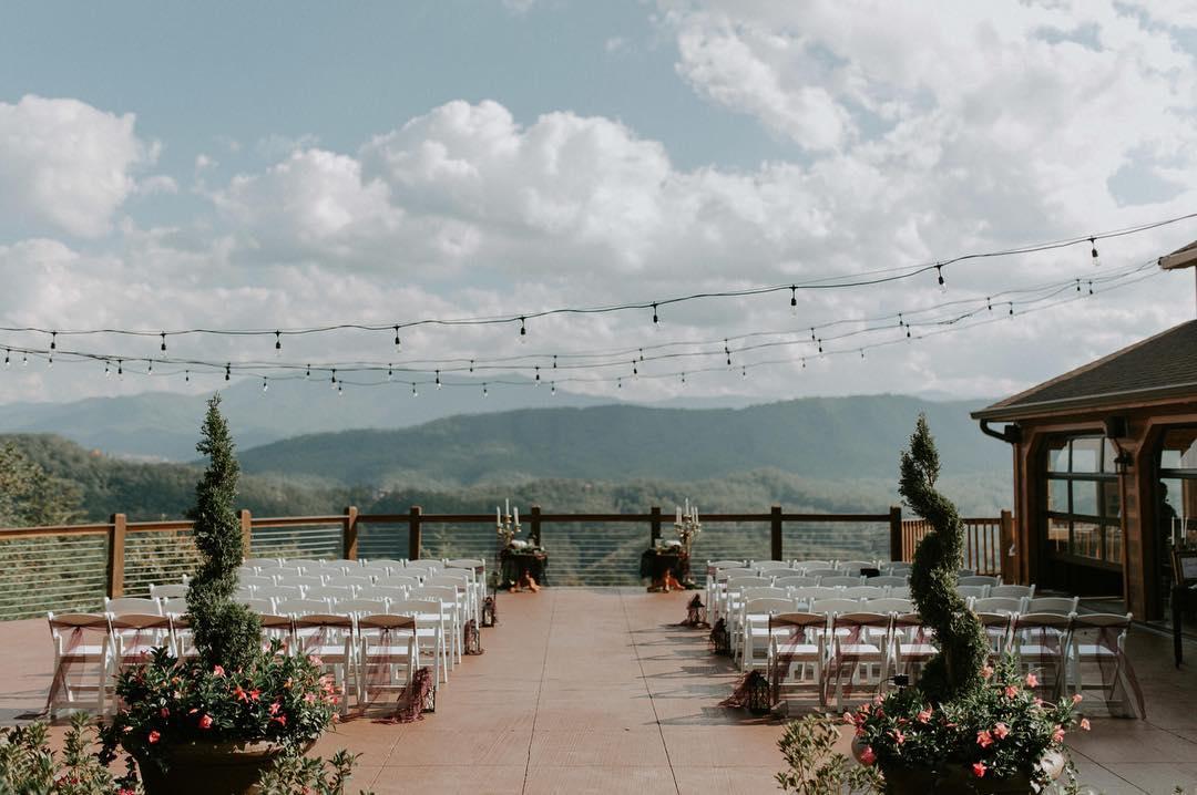 The Wedding Website of Gabrielle Marcum and Brennan Comfort