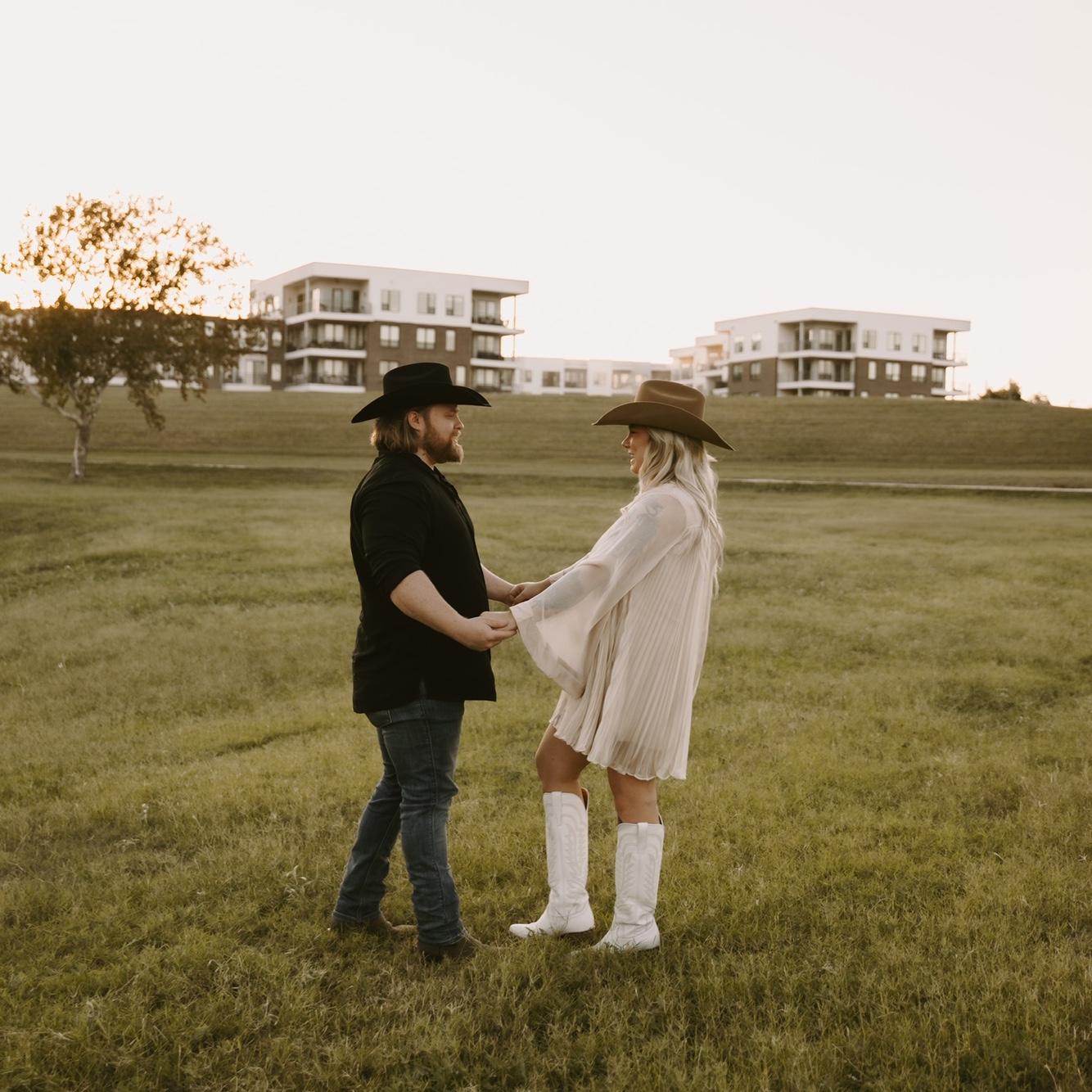 ENGAGEMENT PIC FUN!!