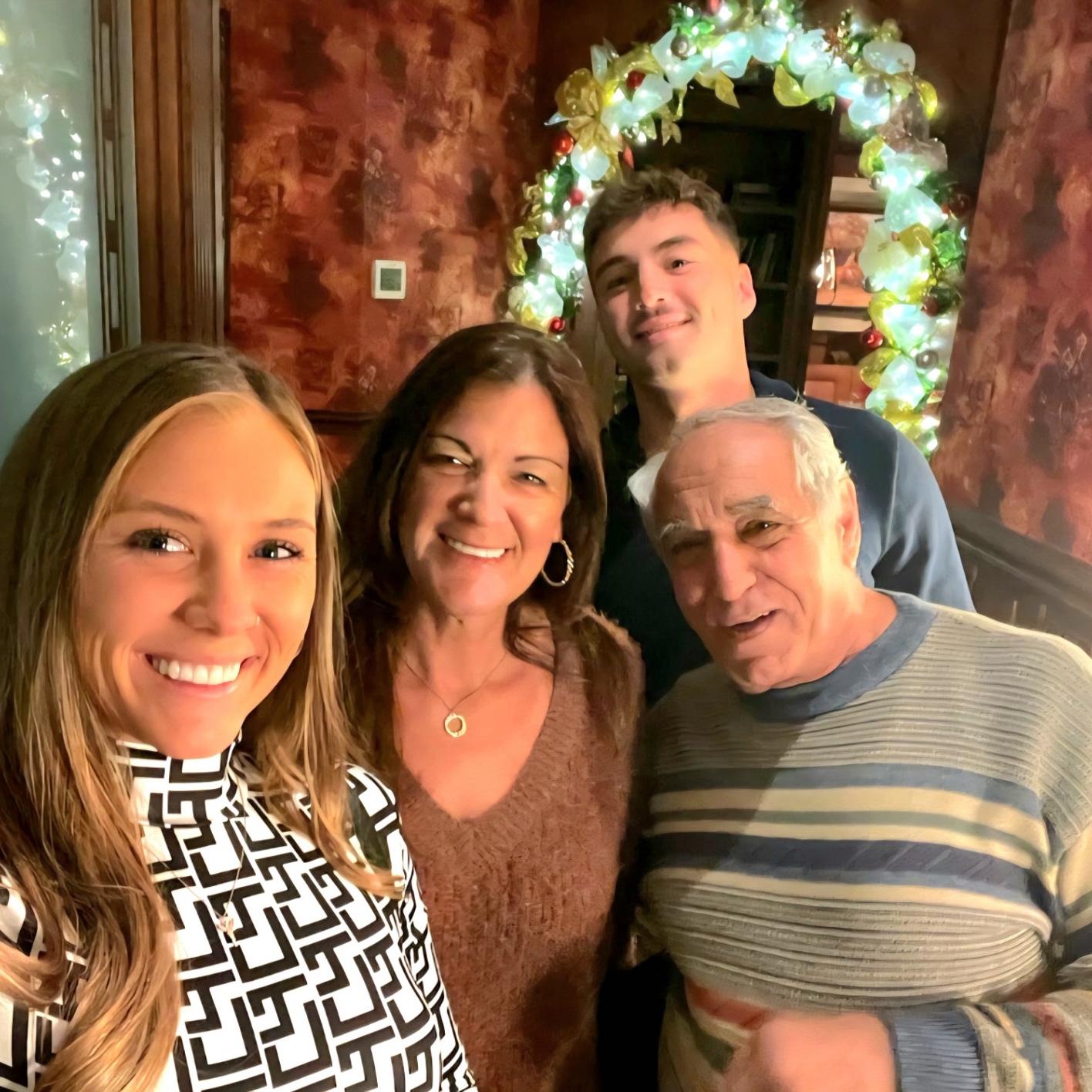 Christmas dinner with Mr. Mike 2023