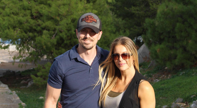 Nicole Neumann and Jeremy Vaughan's Wedding Website