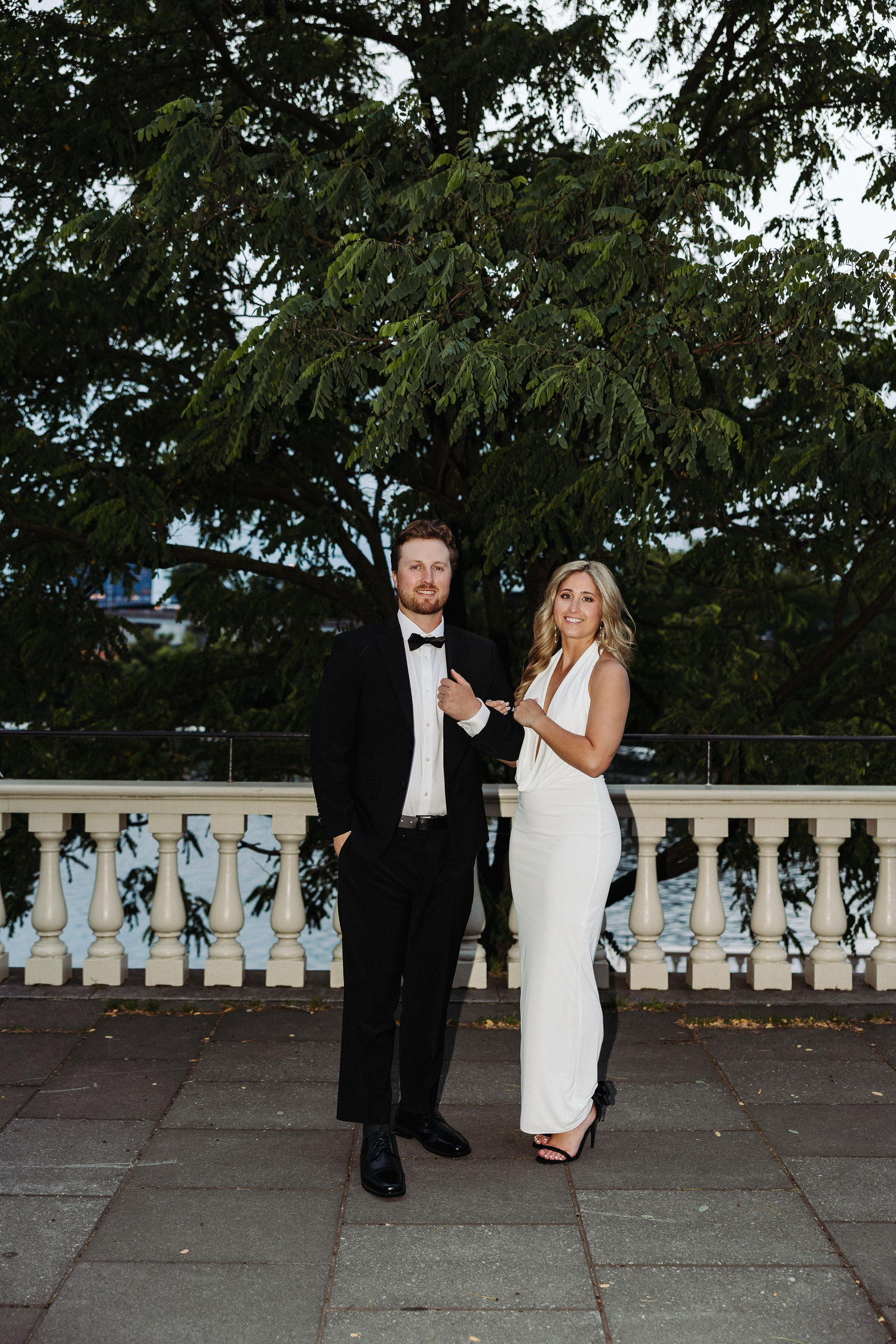 The Wedding Website of Kirsten Longueira and Logan Brown