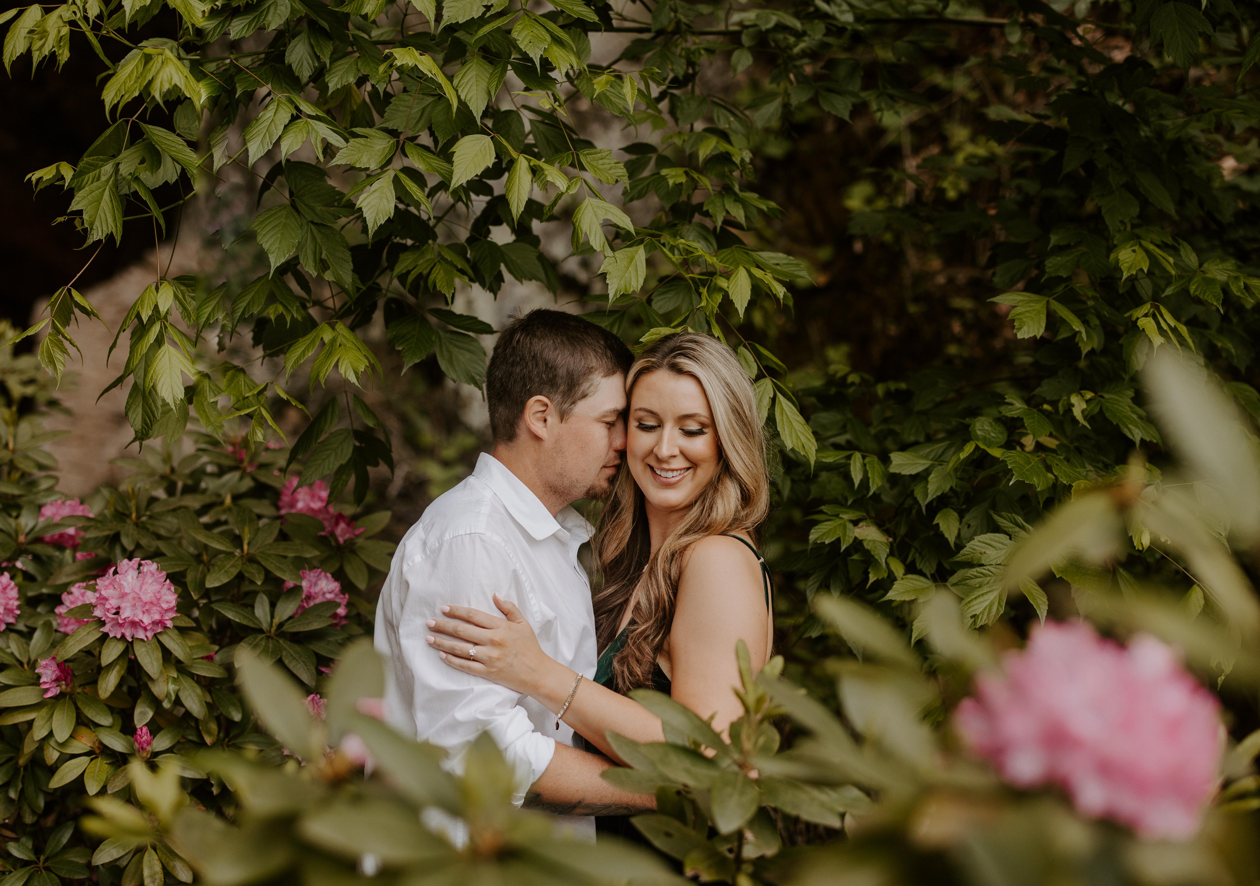 The Wedding Website of Elizabeth Graves and Jake Lancaster
