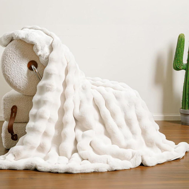 The Malibu Blanket - Faux Fur Bubble Blanket 50"x60" Lighthouse Cream - Luxuriously Soft Cozy Warm Gift for Women, Plush Silky Fuzzy Weighted Reversible Design Home Decor