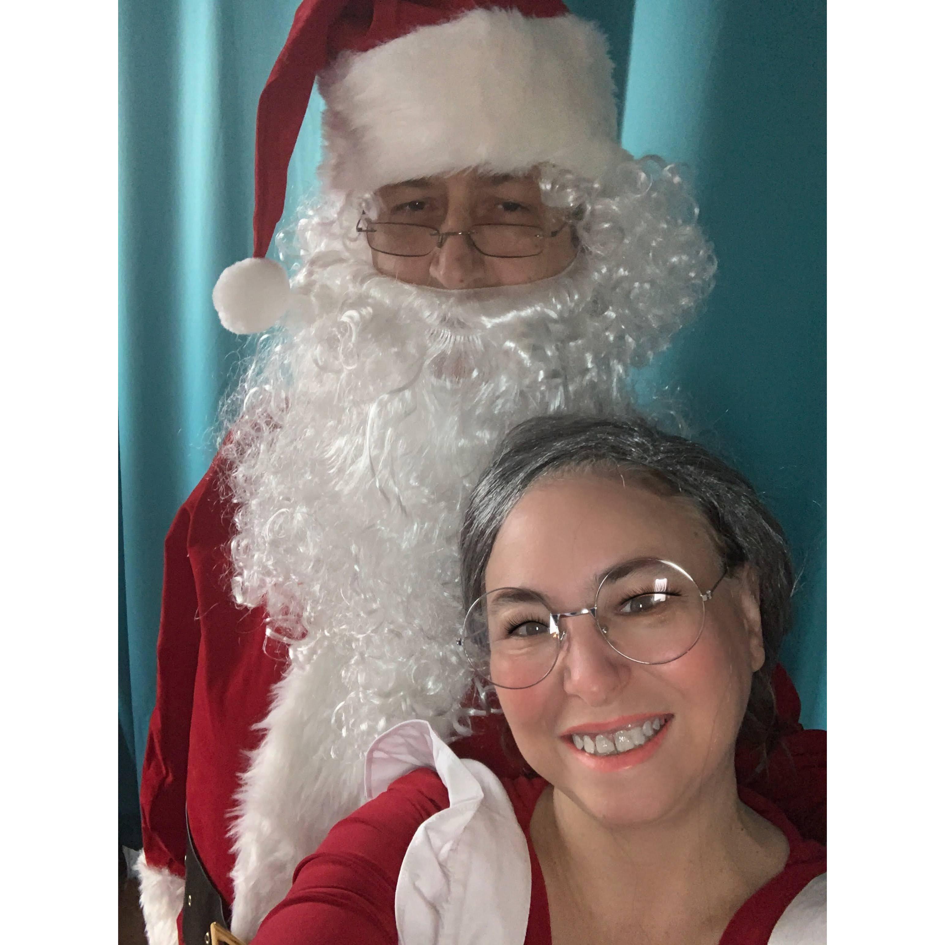 Santa Claus is coming to Zoom!