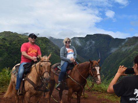 Horseback Waterfall Tour🐎