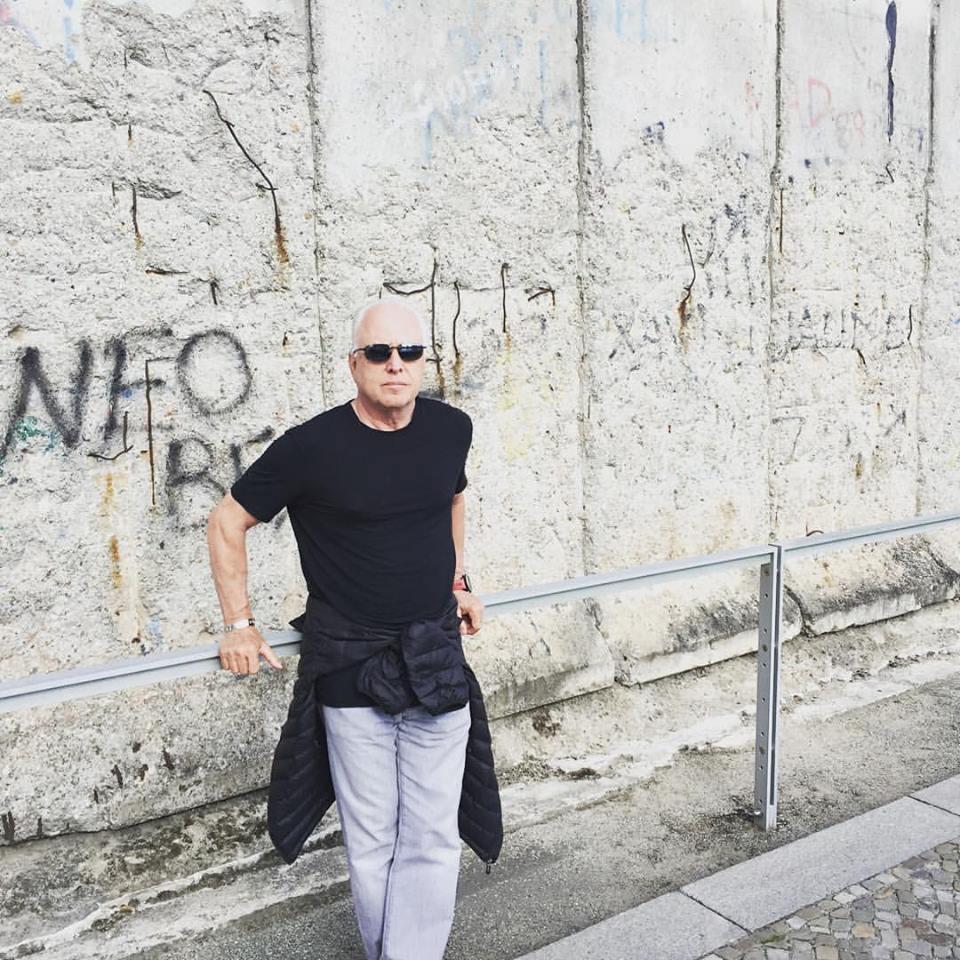 Lou at the Berlin Wall