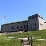 Fort Trumbull State Park and Museum