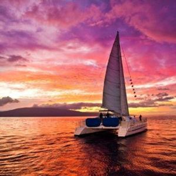 Honeymoon Sunset Yatch Tour