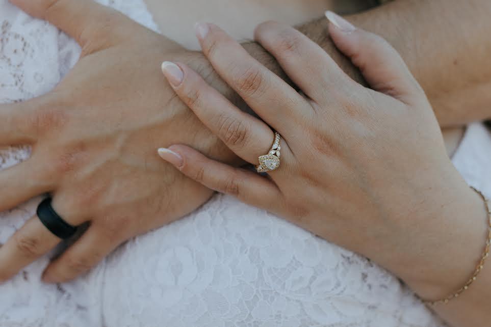 5a0bfaa4-6ffe-4a2f-8eec-ca5e075eba36