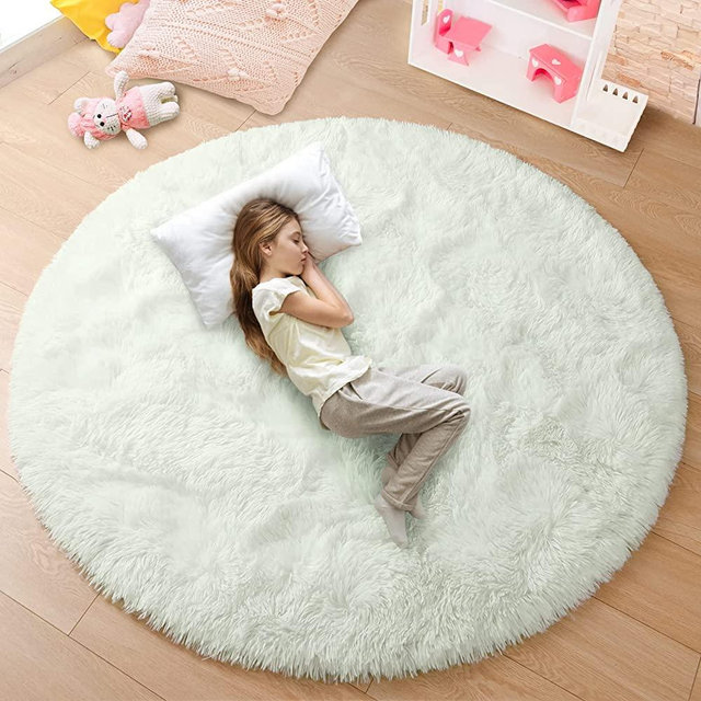 junovo Round Fluffy Soft Area Rugs for Kids Girls Room Princess Castle Plush Shaggy Carpet Cute Circle Nursery Rug for Kids Baby Girls Bedroom Living Room Home Decor Circular Carpet, 4ft Creamy