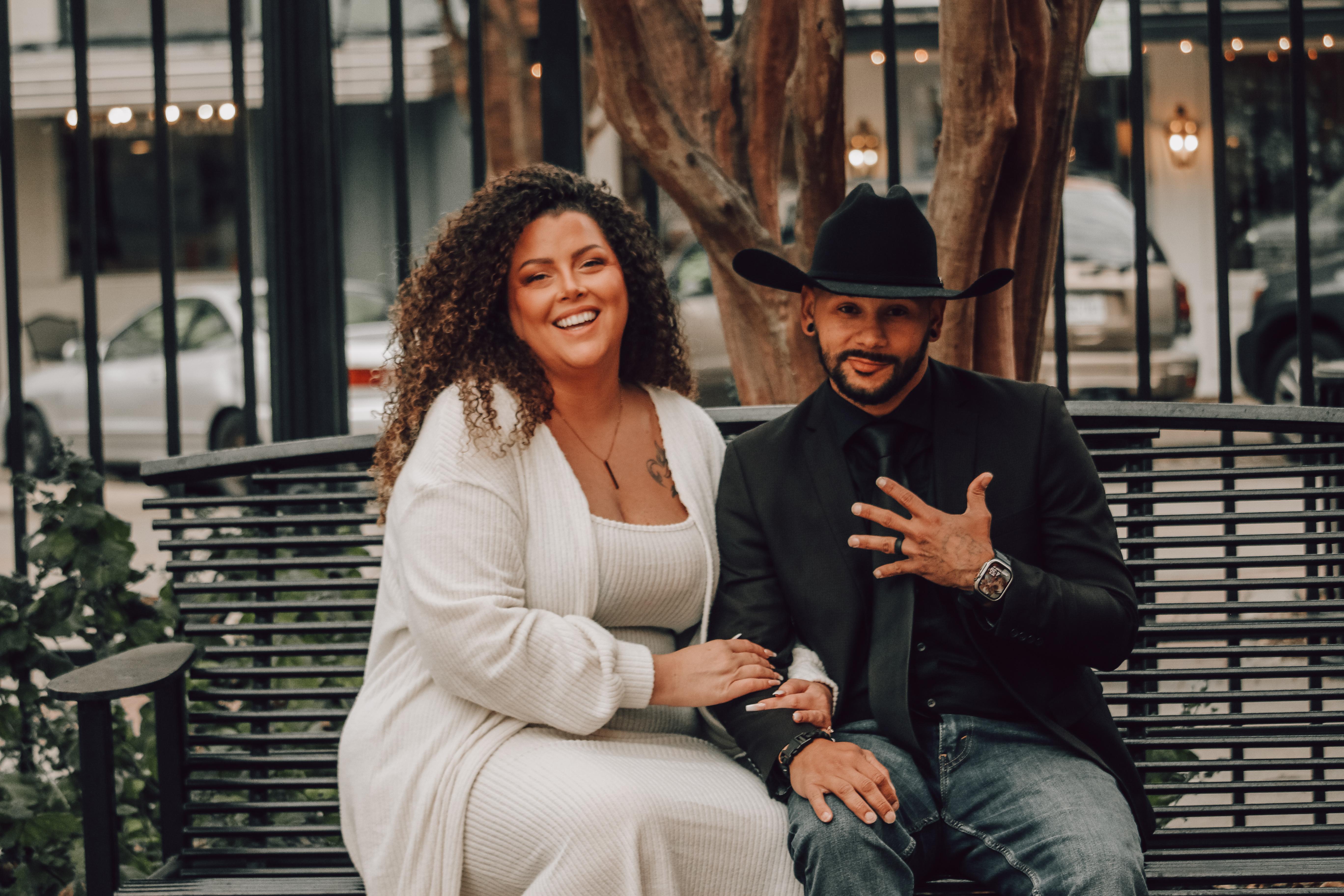 The Wedding Website of Holly Joslin and Erik Pinero
