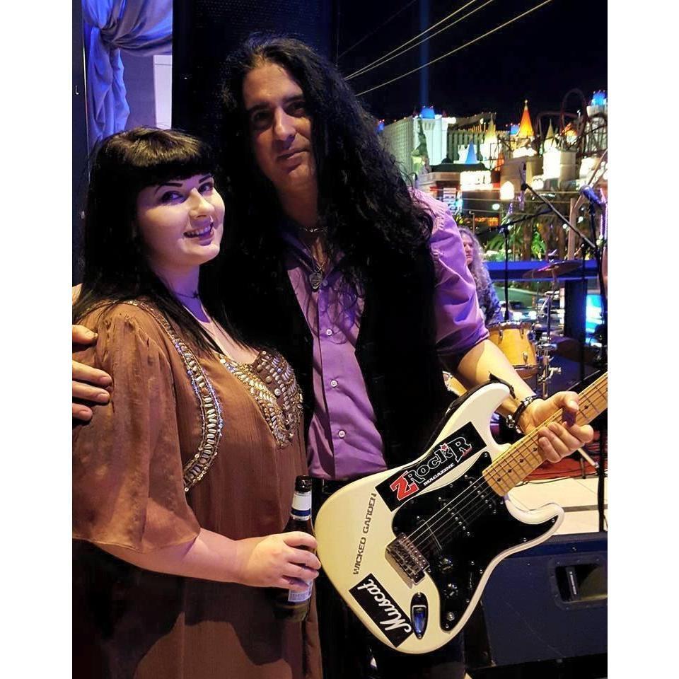 Hard Rock Live - April 2016