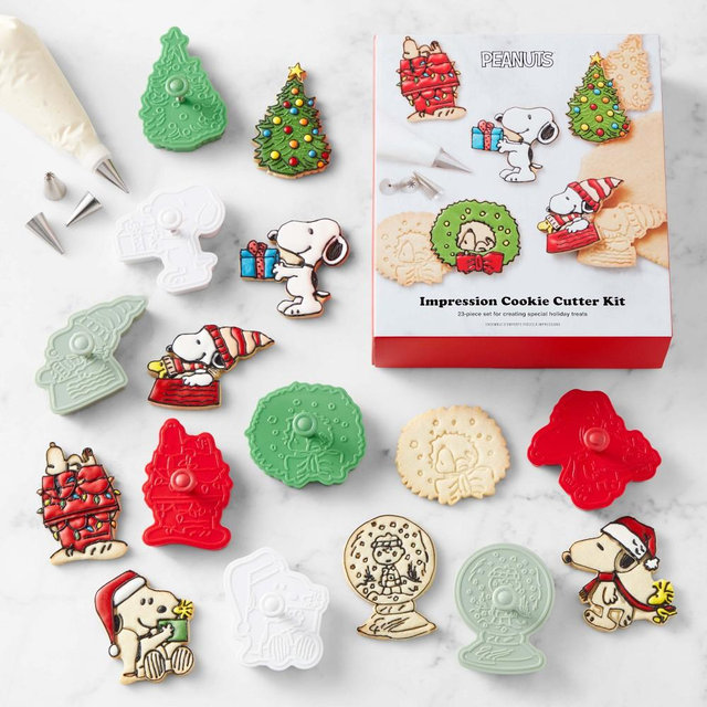 Williams Sonoma PEANUTS™ Holiday Impression Cookie Cutters 23-Piece Set