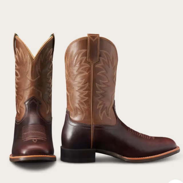 The Dusty in Chocolate / Sawdust Cowhide - Men's Cowboy Boot | Tecovas