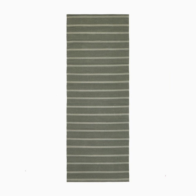 Emma Chamberlain Stripe Washable Rug, 2.5x7, Dark Aegean