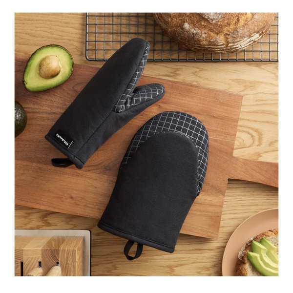 KITCHENAID Gourmet Series Gridlines Mini Oven Mitts 2-Pack Set, Heat Resistant up to 600°F, Soft Silicone Grip, Magnetic Cuff, Matte Black, 5.5"x9"