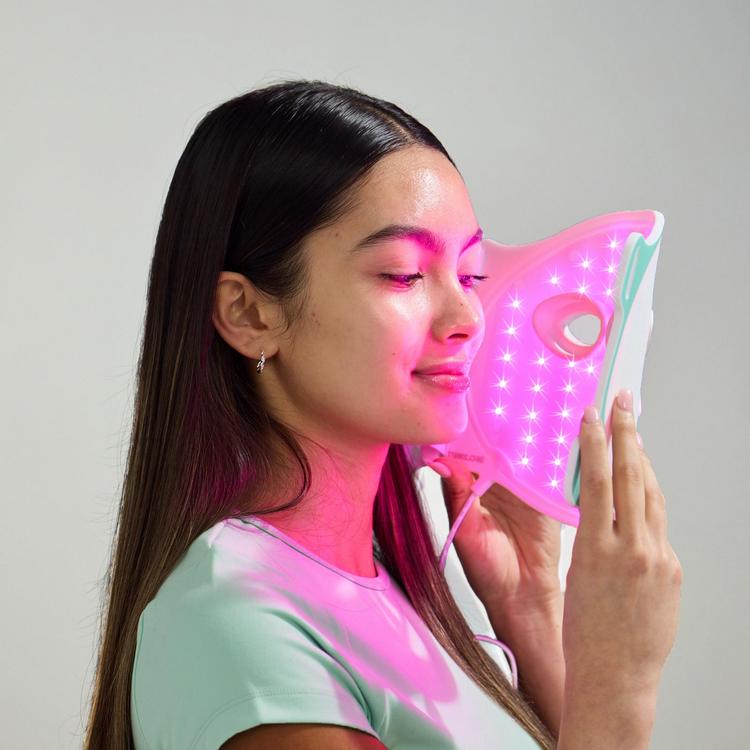 Omnilux, Omnilux Clear LED Device | Zola