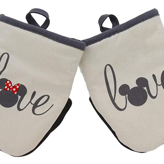 Disney Kitchen Neoprene Mini Oven Mitts, 2pk-Heat Resistant Oven Gloves with Insulation Ideal for Handling Hot Kitchenware-Non-Slip Grip, Hanging Loop, 5.5 x 7 Inches – Mickey and Minnie Love