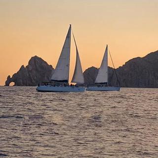 Cabo Luxury Sunset Sailing Tour for 2