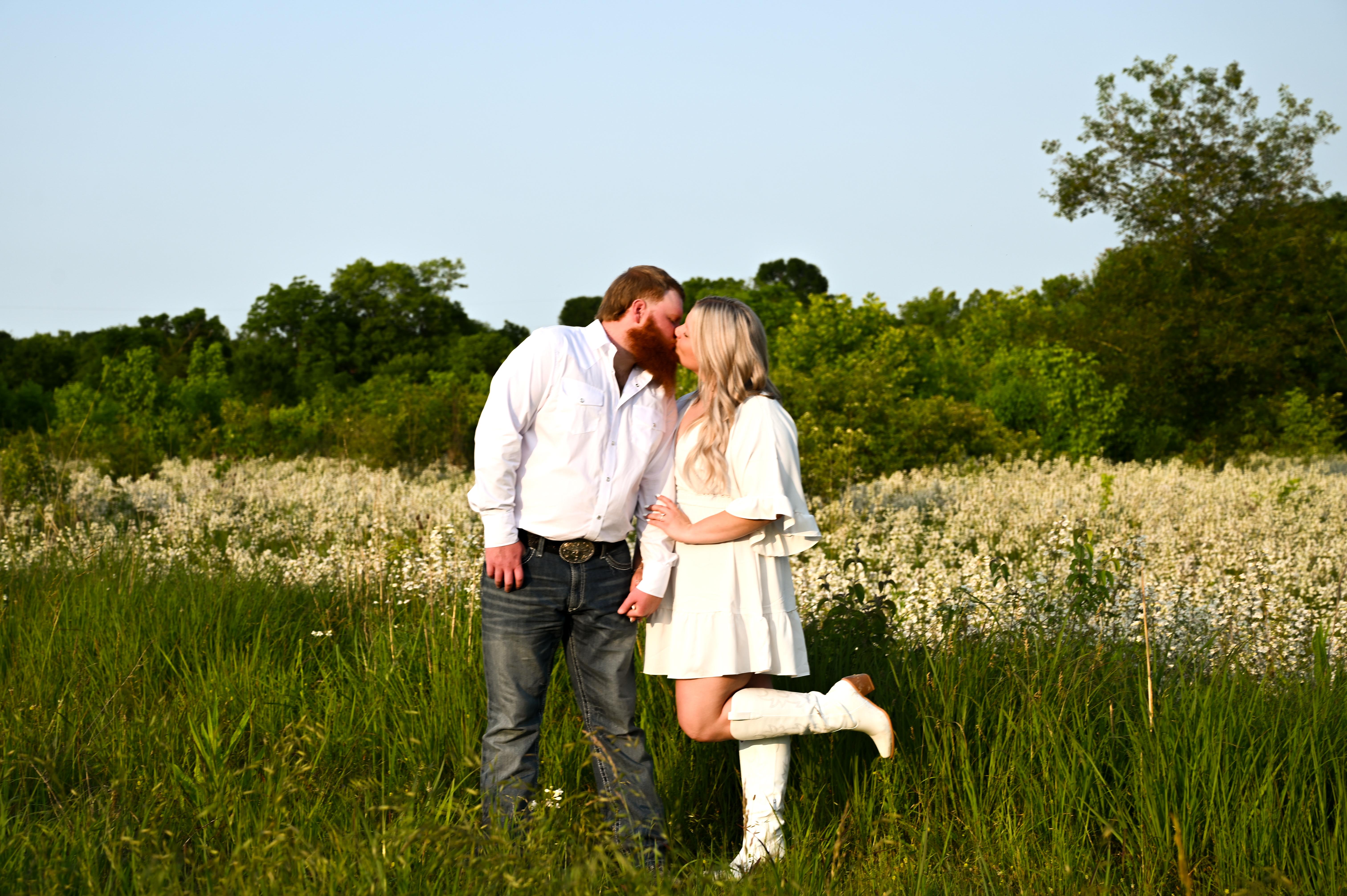 The Wedding Website of Mackenzie Engle and Chris Sapp