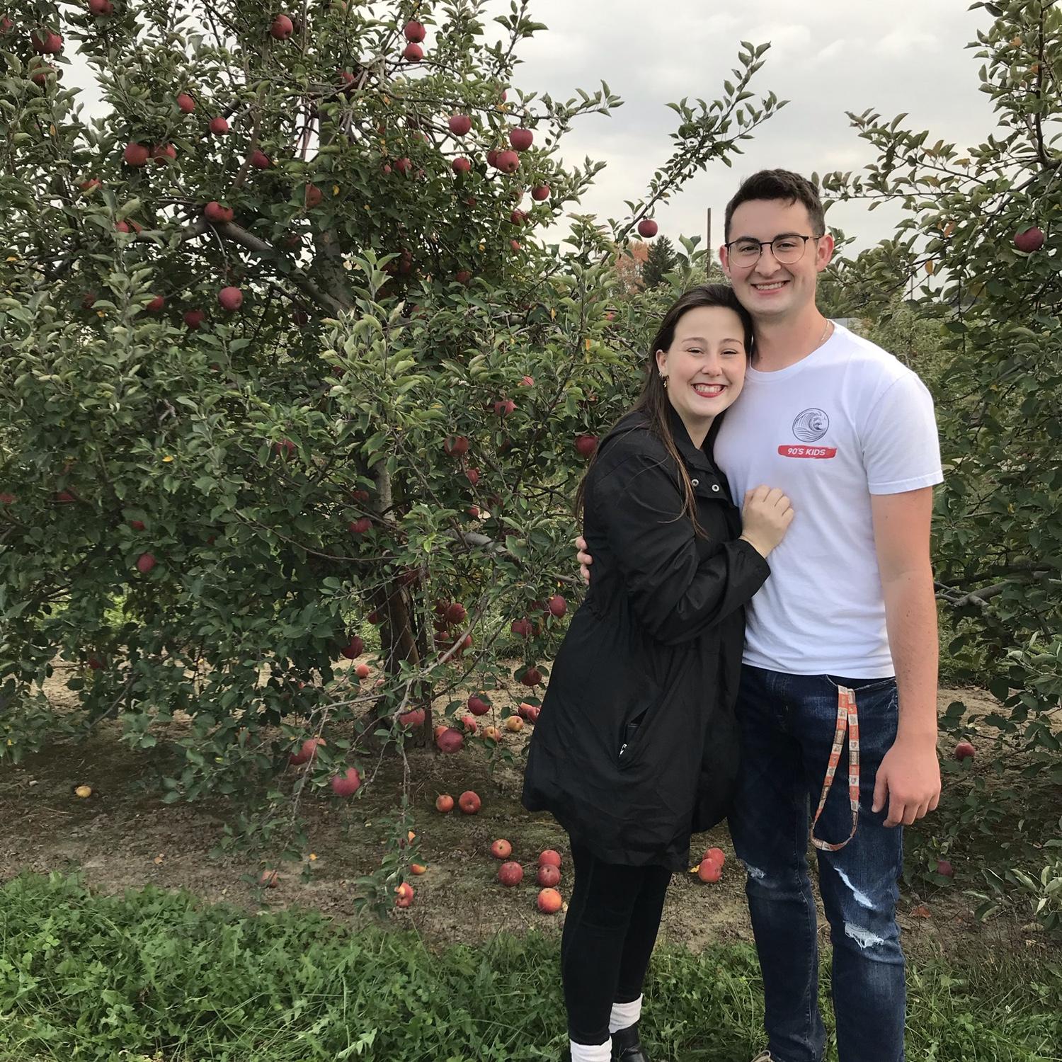 Apple Picking in Fall 2020!