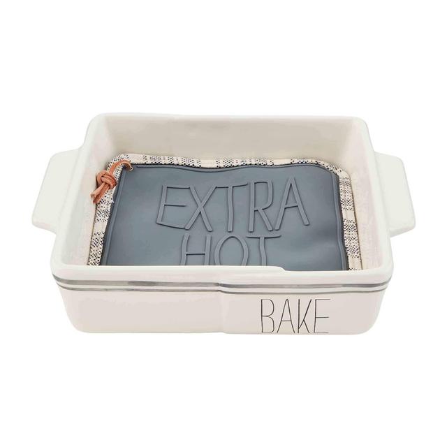 Baking Dish and Pot Holder Set