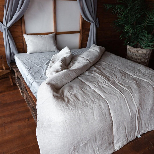 Organic linen comforter.Hemp blanket.Gray,natural,undyed quilt.Double King duvet,queen duvet for all seasons. Warm winter soft comforter.