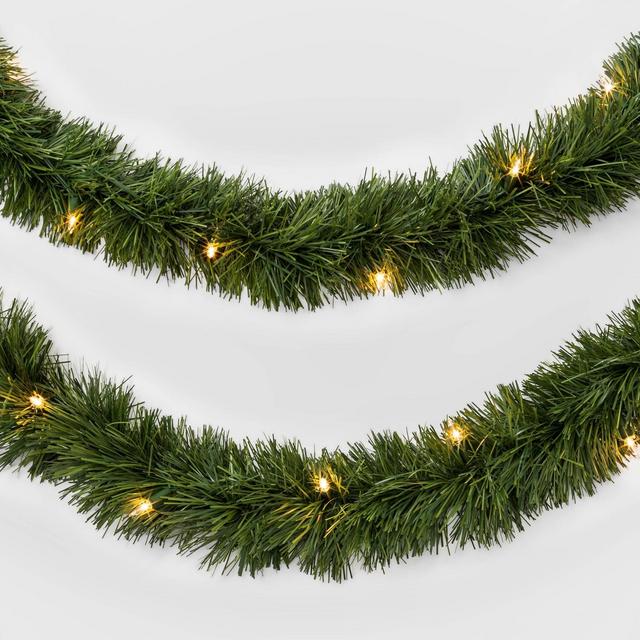 18ft Pre-lit Artificial Christmas Garland Clear Lights - Wondershop™