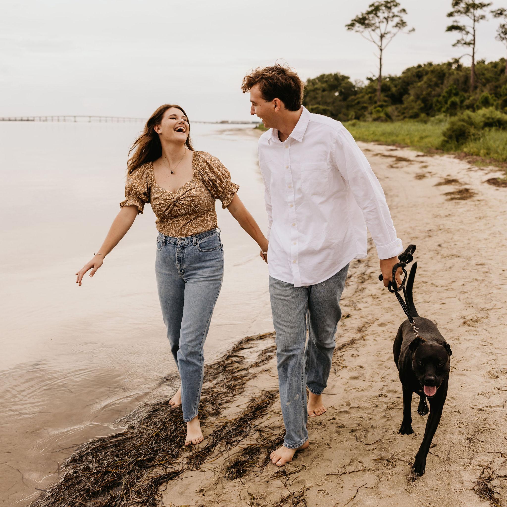 We took engagement photos near the sound in Pensacola, FL. We shared our favorite pics in this gallery!