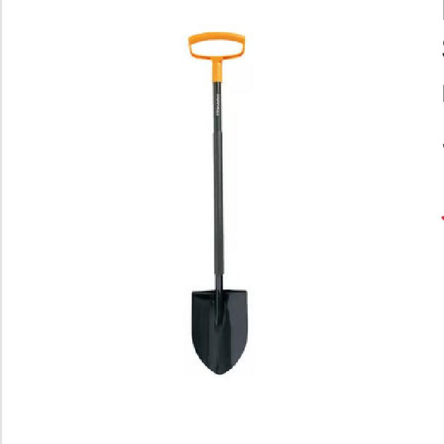 Fiskars 46 in. Steel Digging Shovel Steel Handle