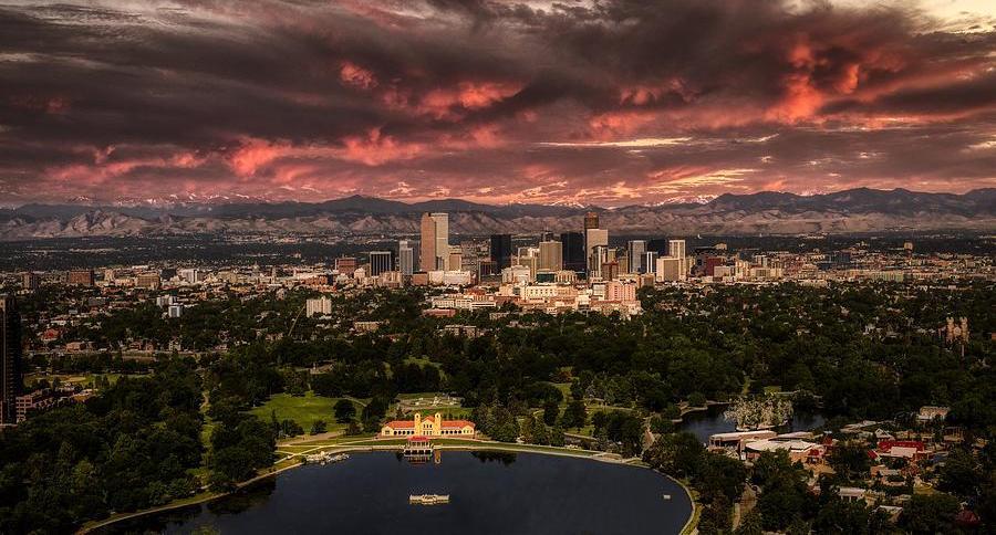 The Wedding Website of Cheyenne Andersen and Lucas Daharsh