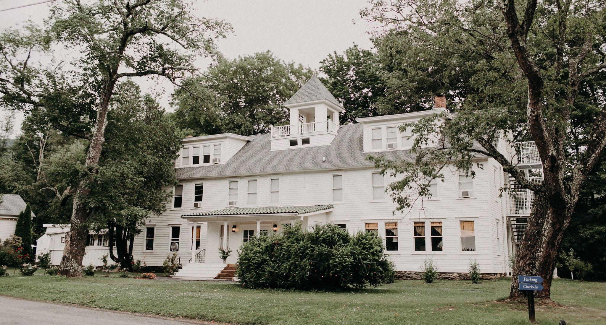 The Wedding Website of Matthew D'Arrigo and Molly Shaw