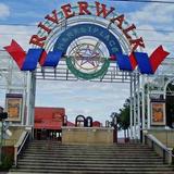 Riverwalk Outlets