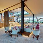 LOBBY BAR