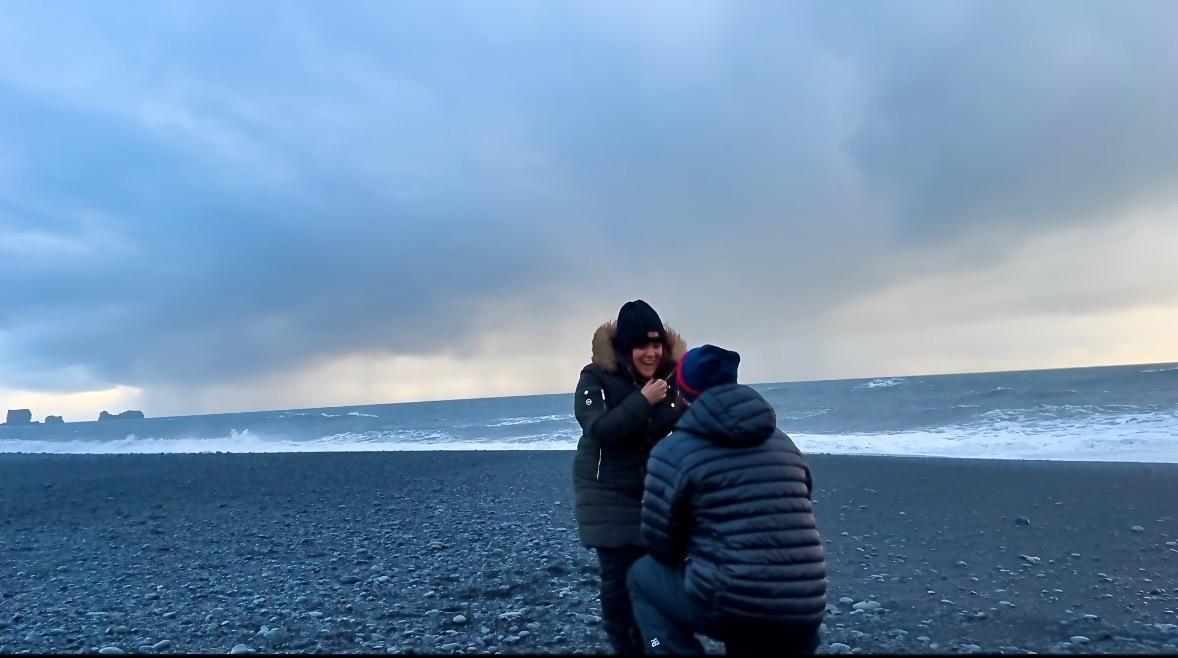 5a89207a-edfc-421f-8395-c7903df5e2f5