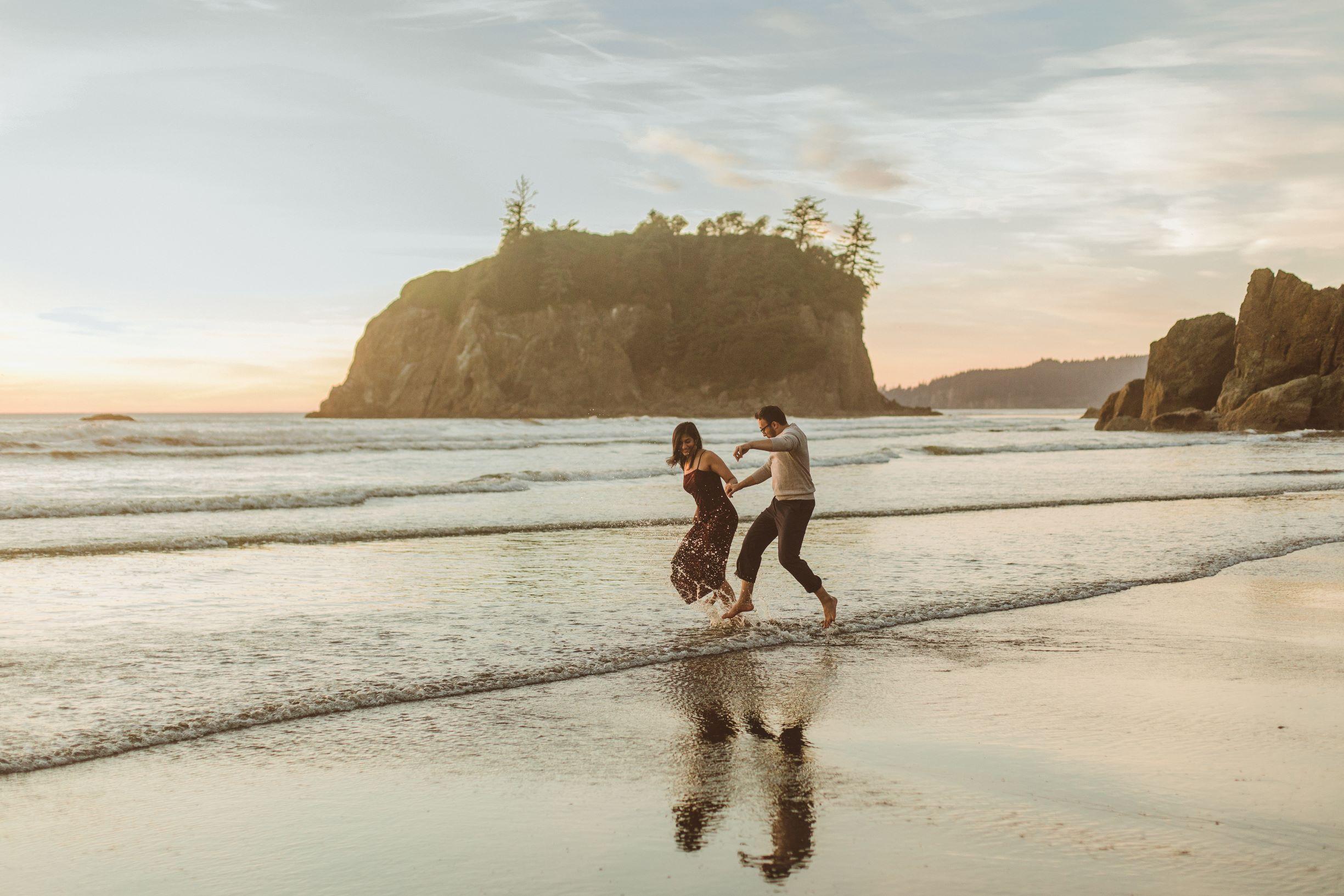 The Wedding Website of Kajal Mehta and Jay Brahmbhatt