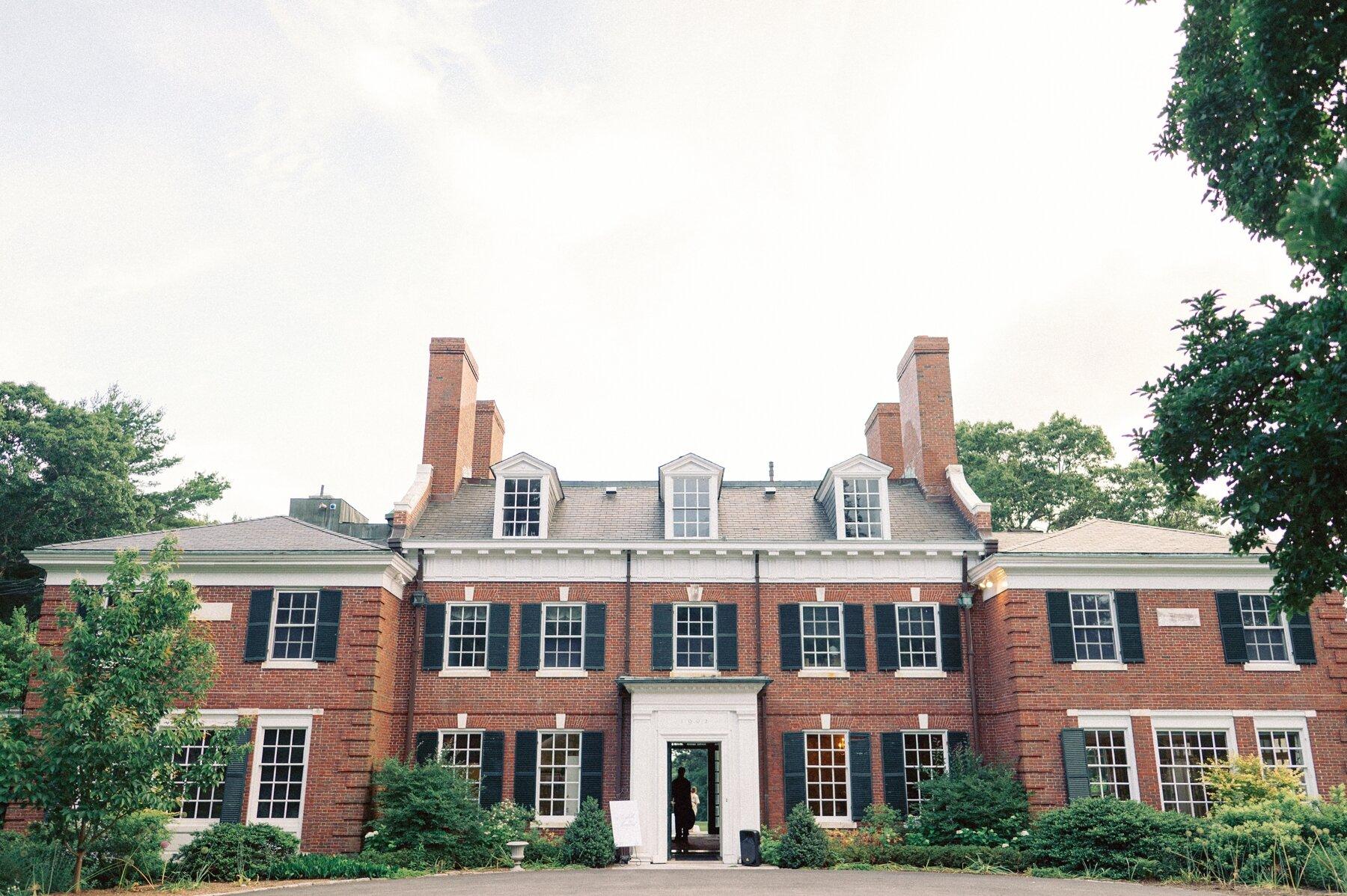 The Wedding Website of Jerilyn Kaye and Teo Swain Smith