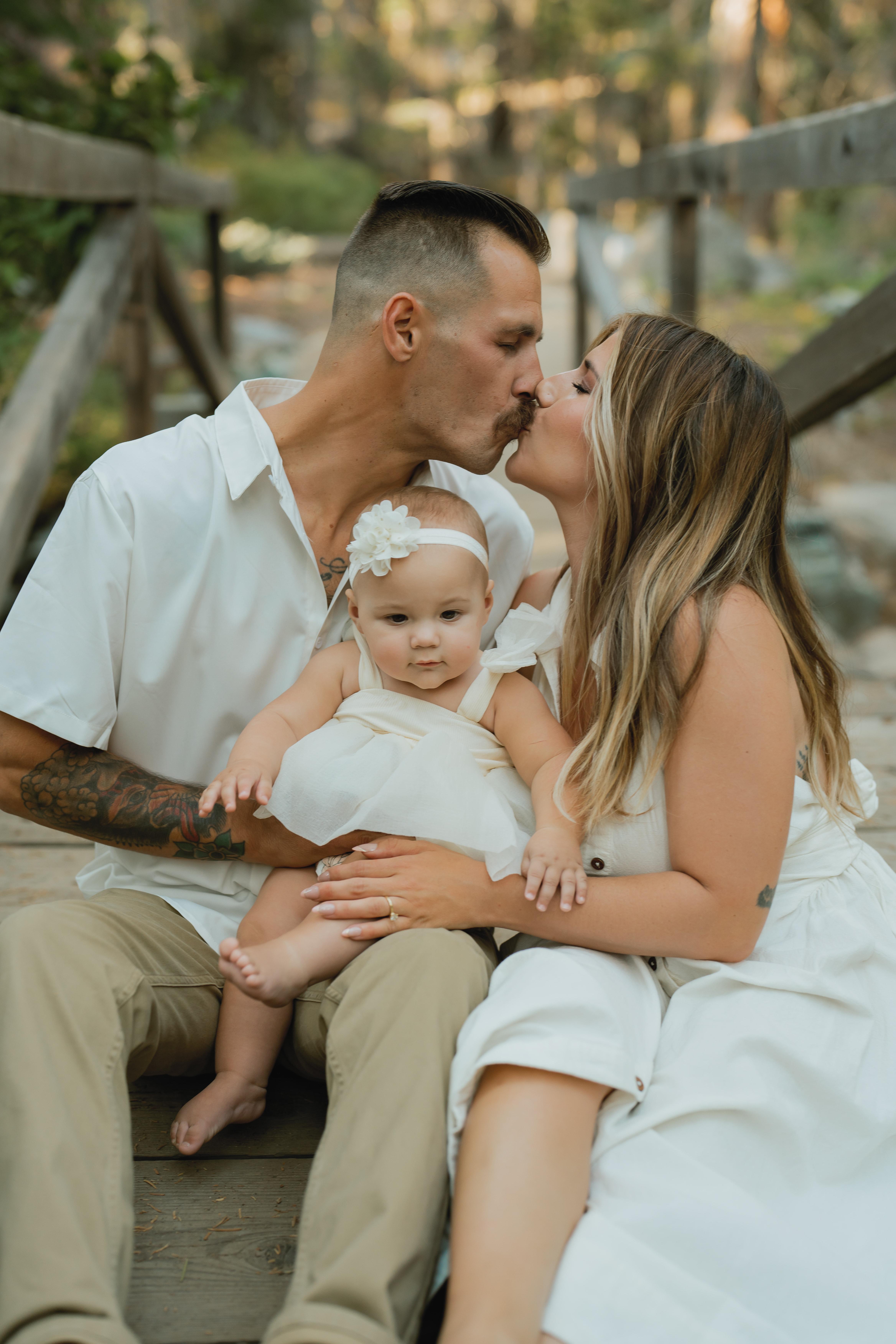 The Wedding Website of Nicolette Mountain Lafranchi and Joseph Stoesser