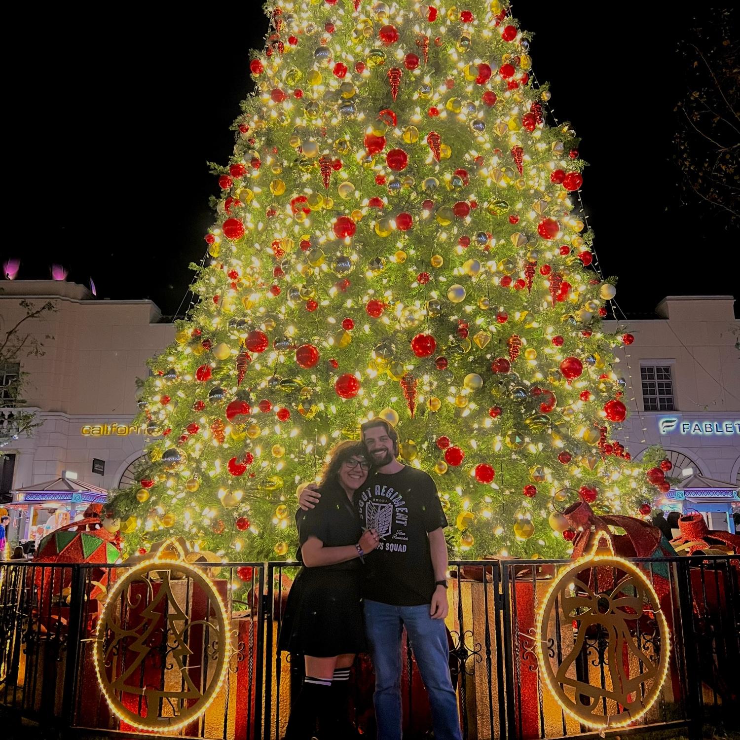 One of our first dates during the holidays 🥰