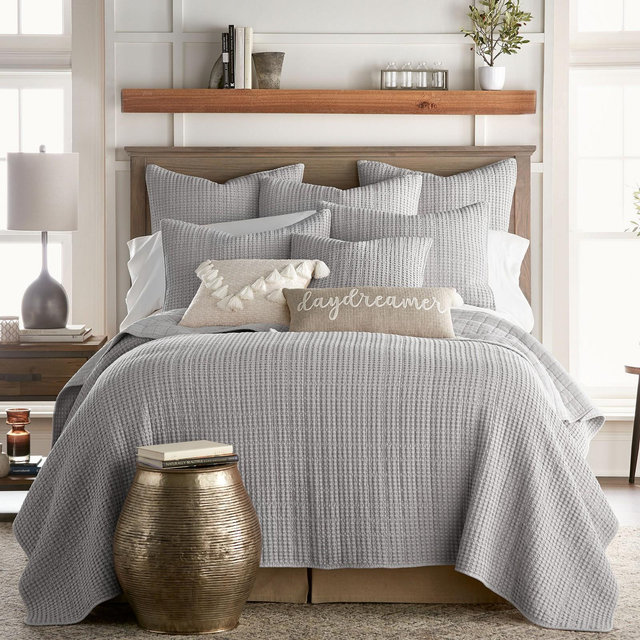 Mills Waffle Grey Quilt Set - Full/Queen Quilt and Two Standard Pillow Shams - Levtex Home