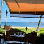 Duke's Canoe Club Barefoot Bar and Restaurant