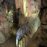 Drogarati Cave