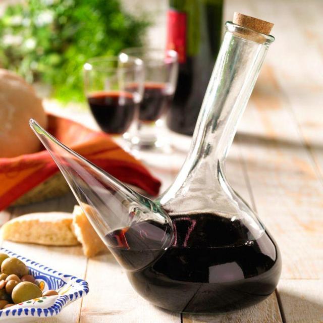 Glass Porrón Wine Pitcher