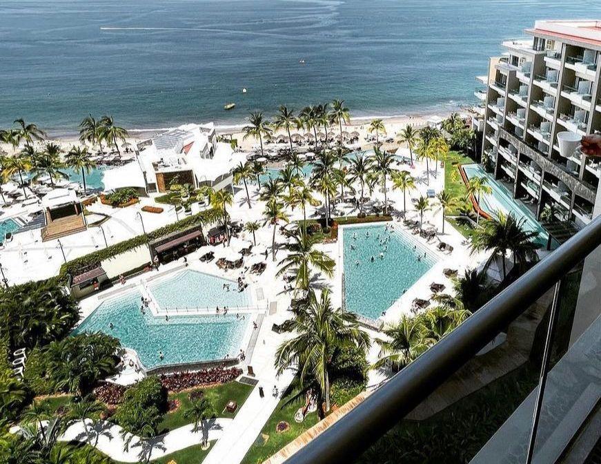 The Wedding Website of Flavia Fernandez and Alejandro Gil