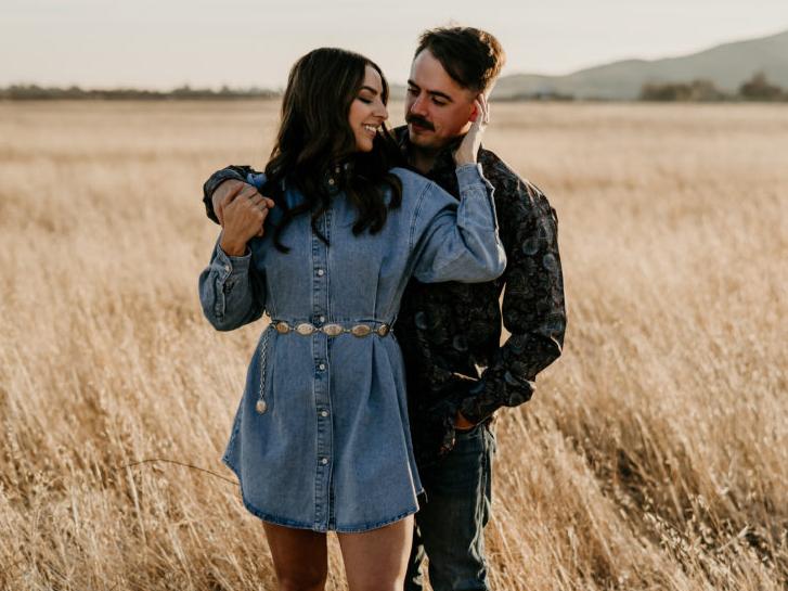 The Wedding Website of Rikki Diane Boss and Taylor Michael Shaw